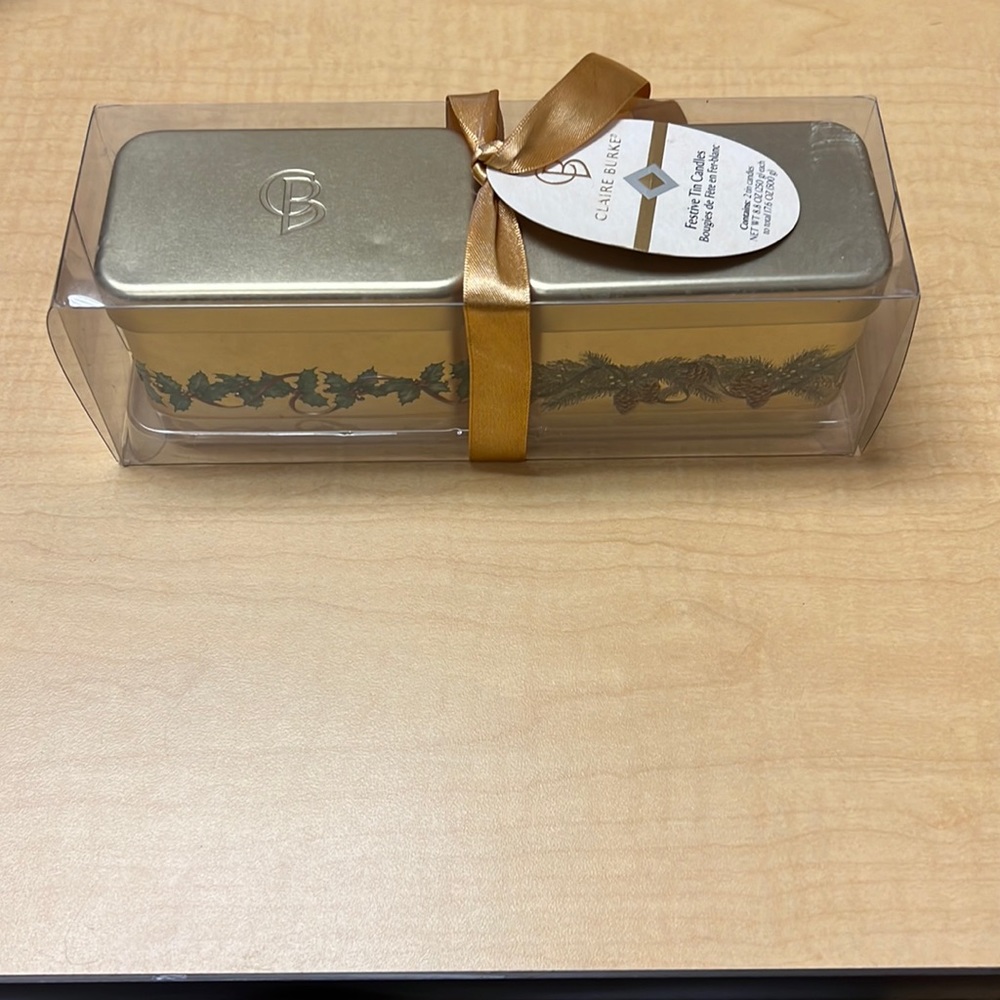 Claire Burke Festive Tin‎ Candles, new in package